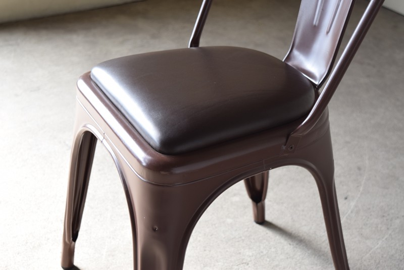 厚みのあるシートパッド,ヴィンテージ,椅子,TOLIX,Aチェア,フランス製,カフェチェア