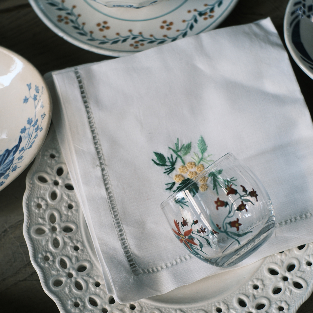 秋に似合うフランスアンティークの器の販売