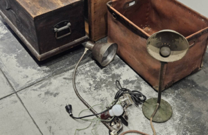 店舗什器を買取させてもらいました。