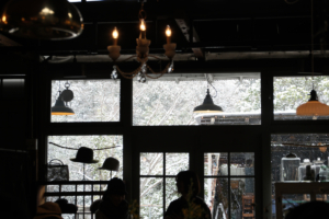 雪の日に月マルシェを開催しました